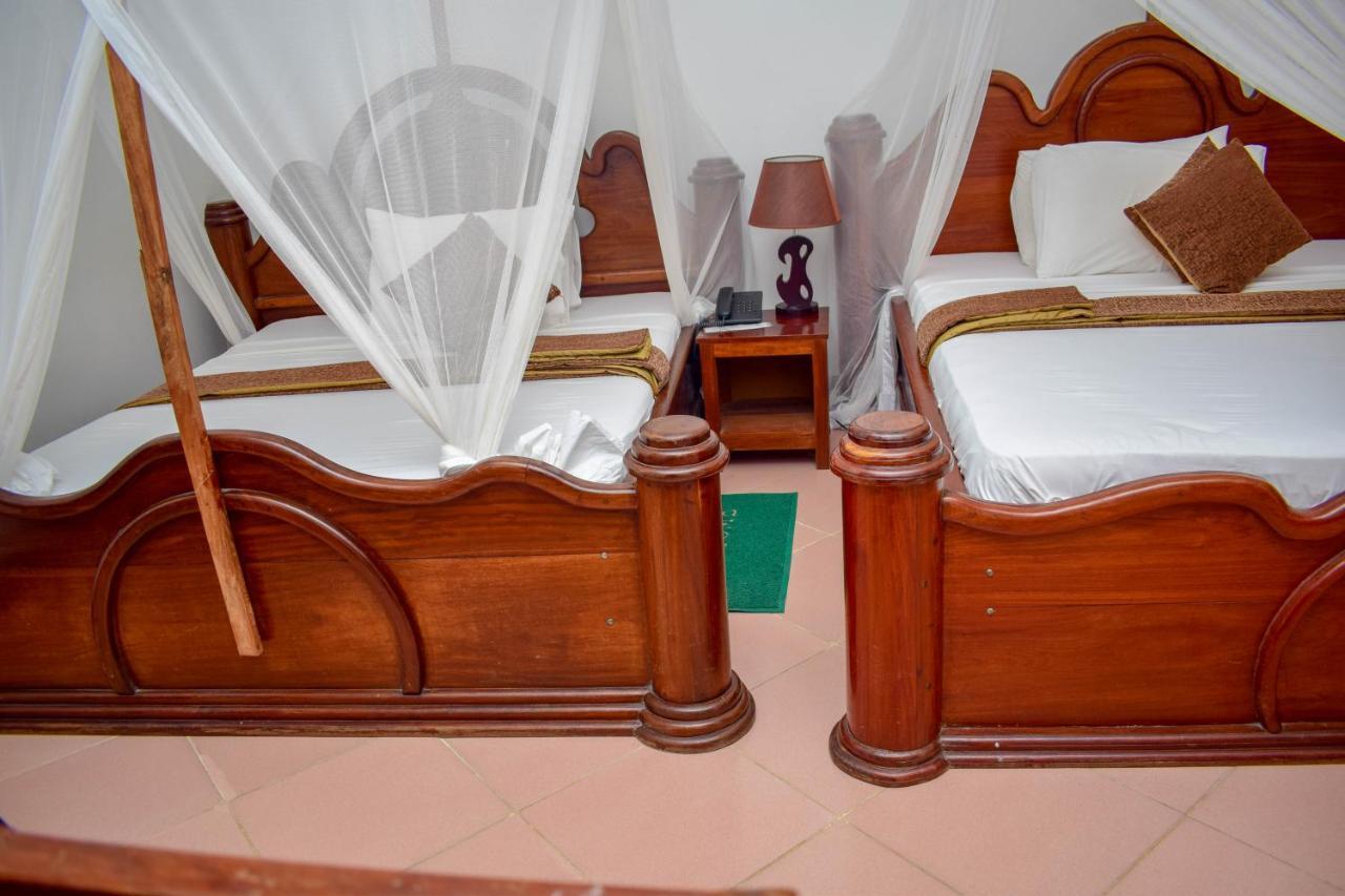 Amaan Ocean Hotel Kihinani Bububu Extérieur photo